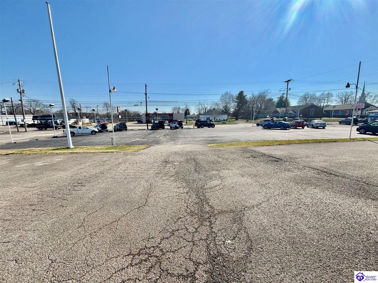 Listing Picture 707 E Broadway Street Campbellsville, KY 42718 MLS HK24000423