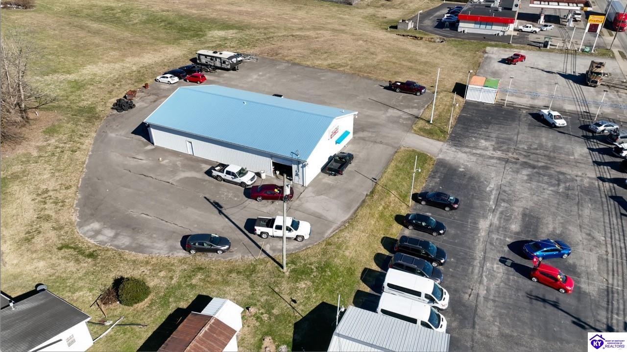 Listing Picture 707 E Broadway Street Campbellsville, KY 42718 MLS HK24000423