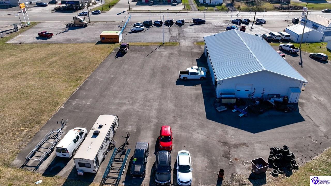 Listing Picture 707 E Broadway Street Campbellsville, KY 42718 MLS HK24000423