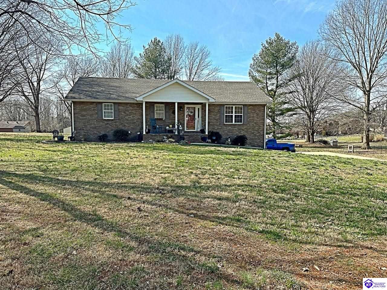 323 Meadow Hill Road, Campbellsville, KY 42718