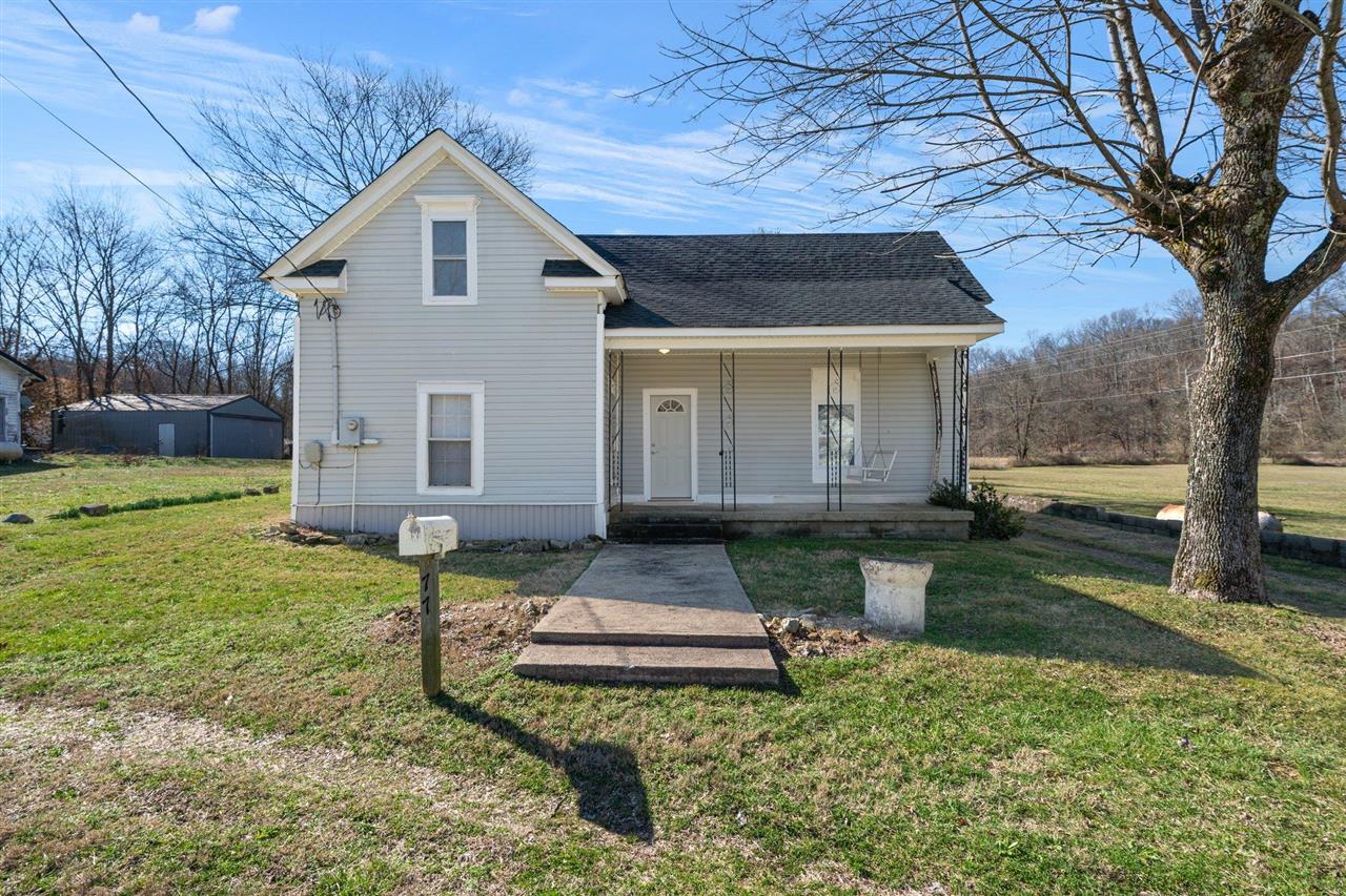 77 Shooting Hill Road, Adolphus, KY 42133