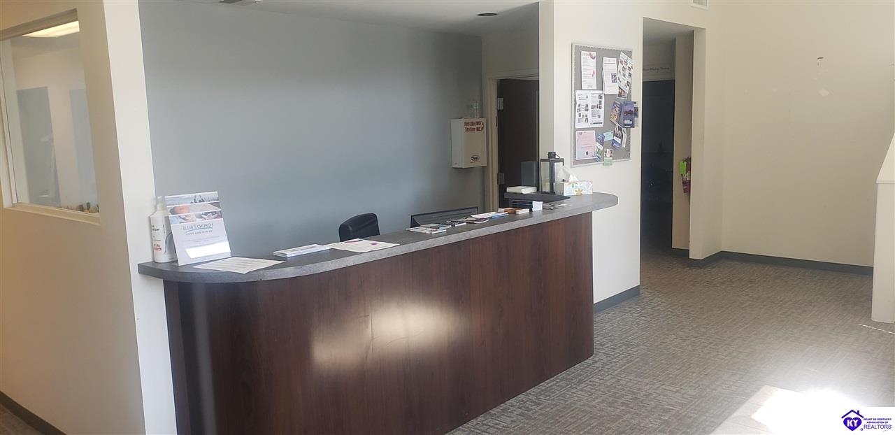 Listing Picture 1615 W Lincoln Trail Boulevard Radcliff, KY 40160 MLS HK24000924