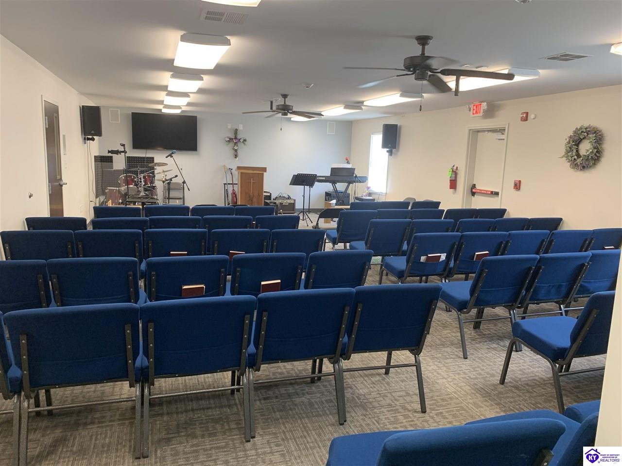 Listing Picture 1615 W Lincoln Trail Boulevard Radcliff, KY 40160 MLS HK24000924