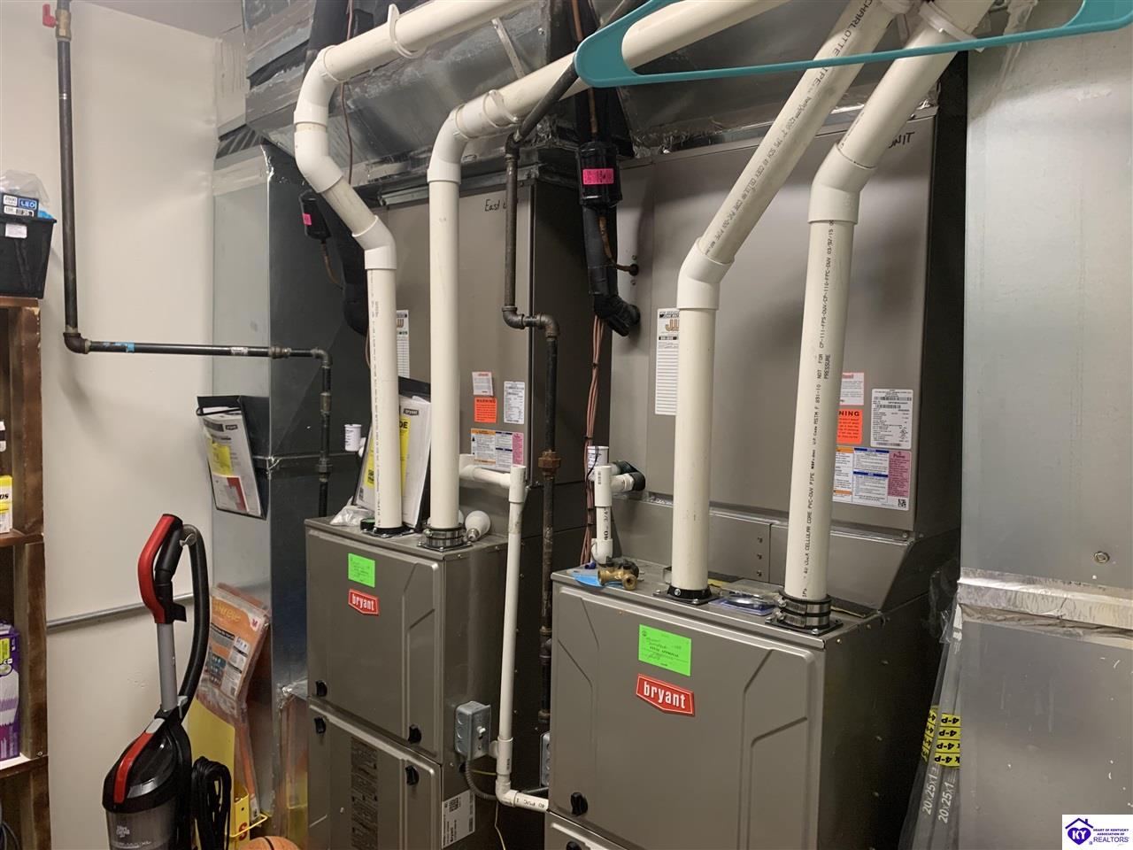 Listing Picture 1615 W Lincoln Trail Boulevard Radcliff, KY 40160 MLS HK24000924