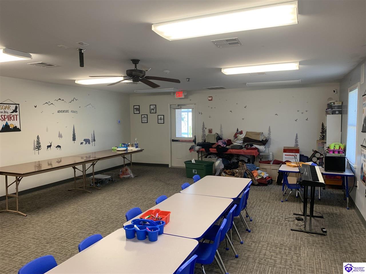 Listing Picture 1615 W Lincoln Trail Boulevard Radcliff, KY 40160 MLS HK24000924