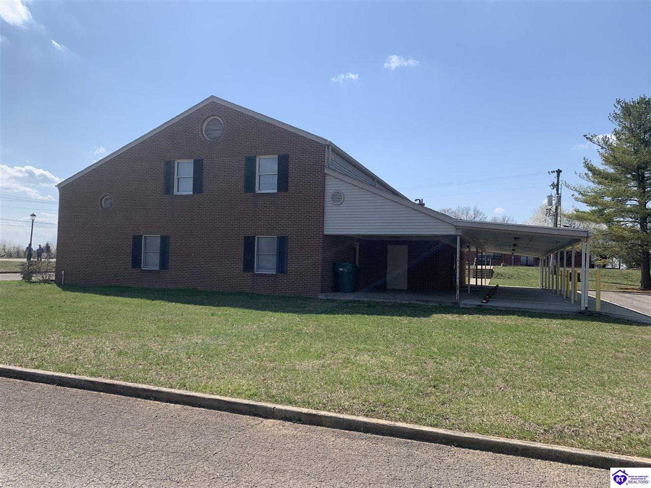 Listing Picture 1615 W Lincoln Trail Boulevard Radcliff, KY 40160 MLS HK24000924