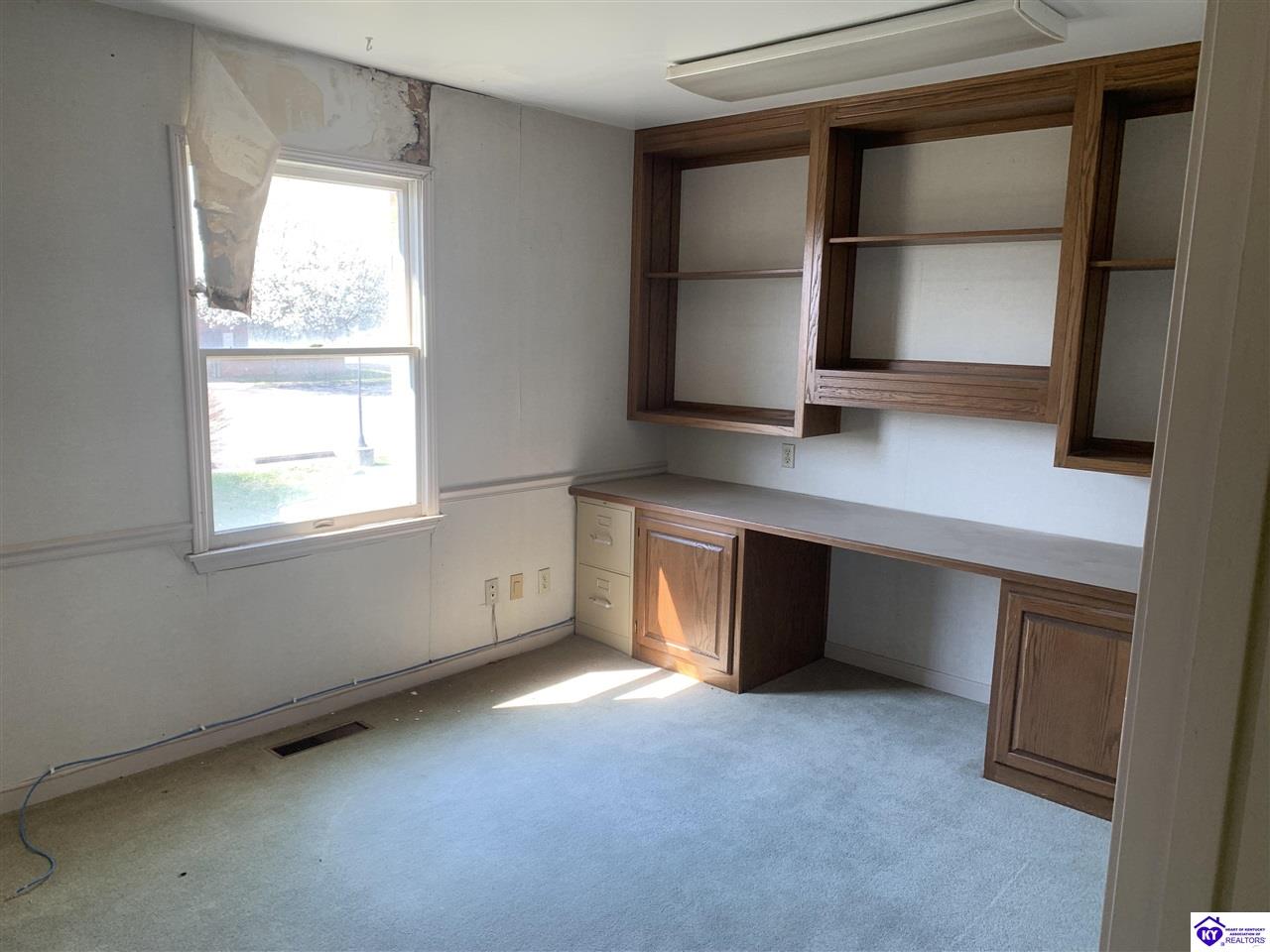 Listing Picture 1615 W Lincoln Trail Boulevard Radcliff, KY 40160 MLS HK24000924