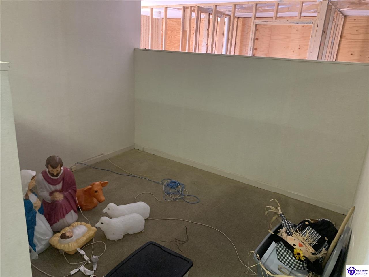 Listing Picture 1615 W Lincoln Trail Boulevard Radcliff, KY 40160 MLS HK24000924