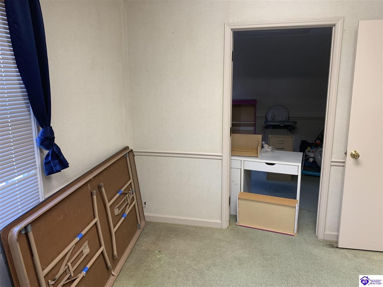 Listing Picture 1615 W Lincoln Trail Boulevard Radcliff, KY 40160 MLS HK24000924