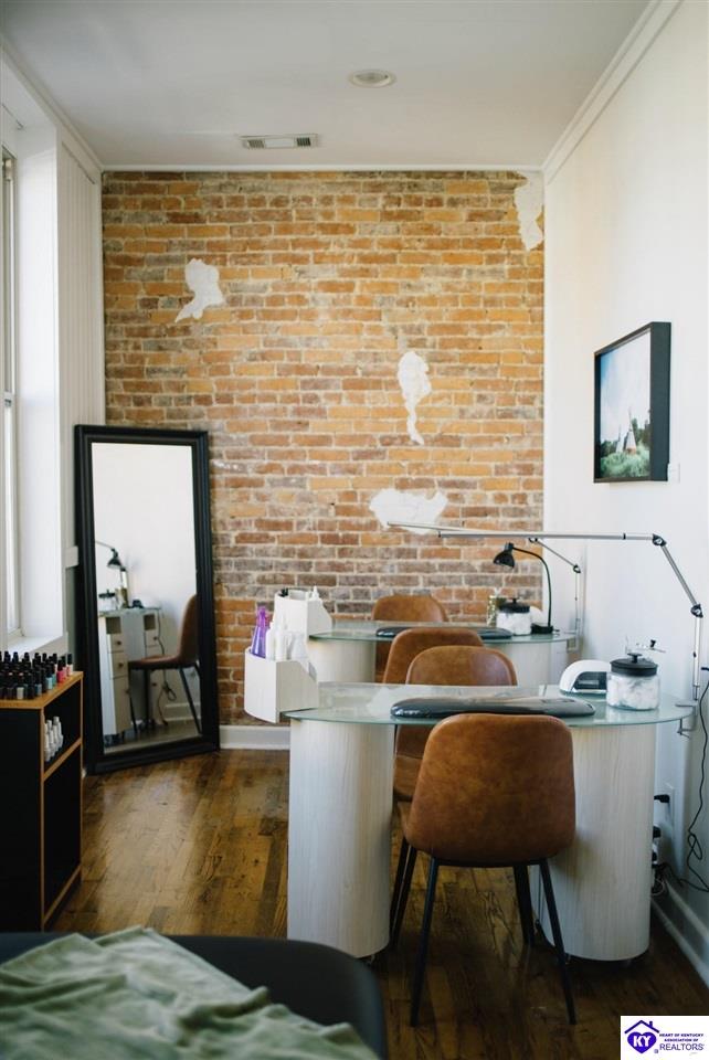 130 E Main Street Campbellsville, KY 42718 #3