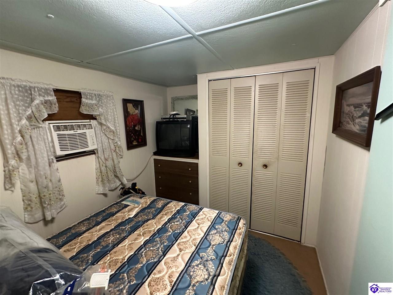 Listing Picture 28 Eddings Lane Scottsville, KY 42164 MLS HK24001039