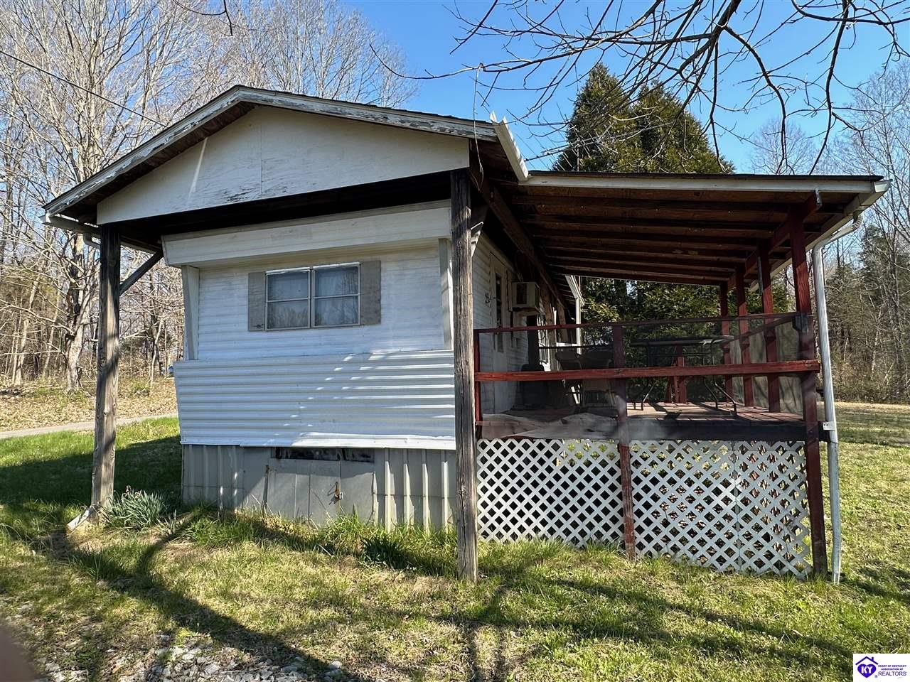 Listing Picture 28 Eddings Lane Scottsville, KY 42164 MLS HK24001039