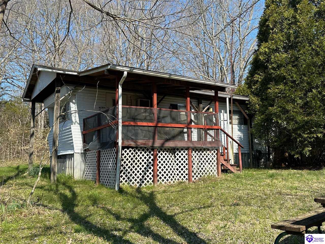 Listing Picture 28 Eddings Lane Scottsville, KY 42164 MLS HK24001039