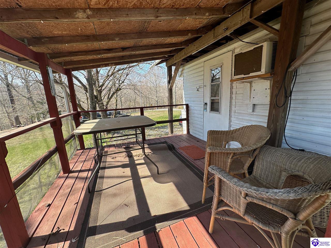 Listing Picture 28 Eddings Lane Scottsville, KY 42164 MLS HK24001039