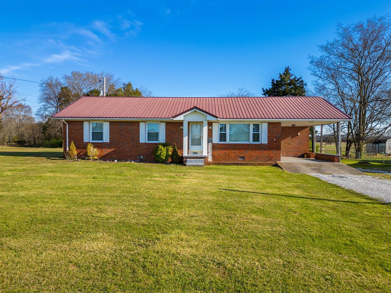 2088 Highland Lick Road, Russellville, KY 