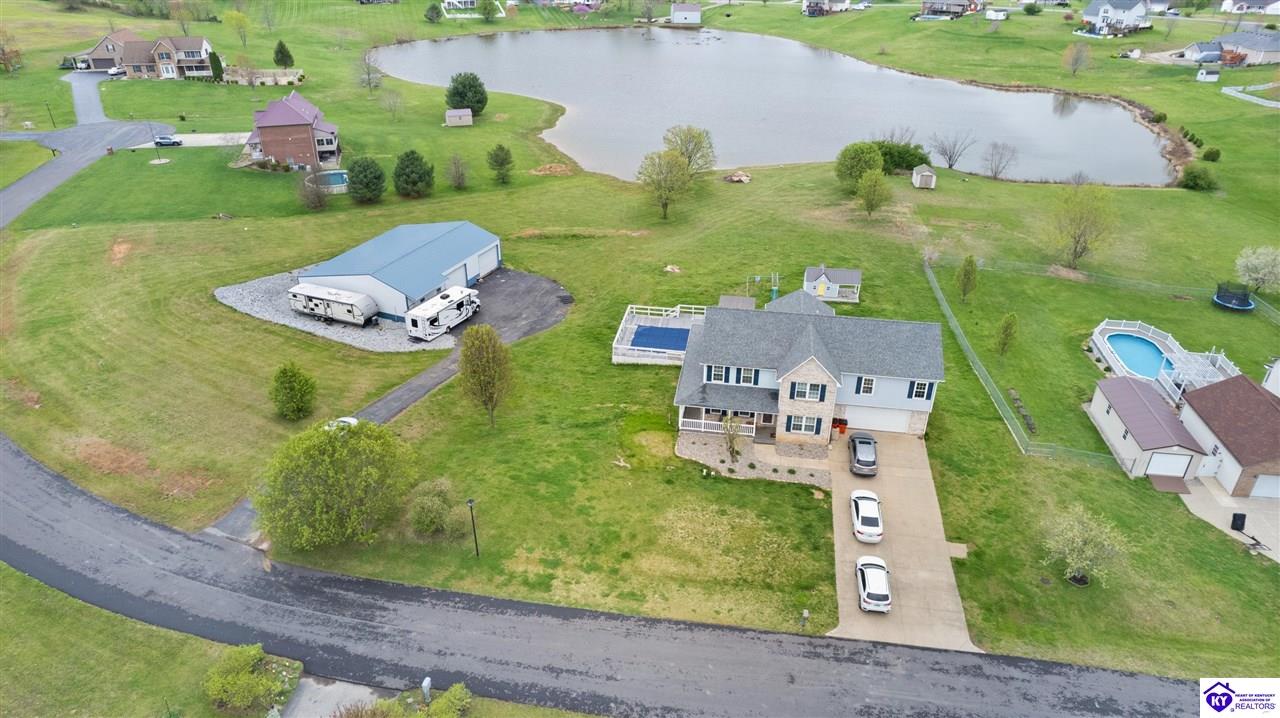 298 Chase Lake Road, Rineyville, KY 