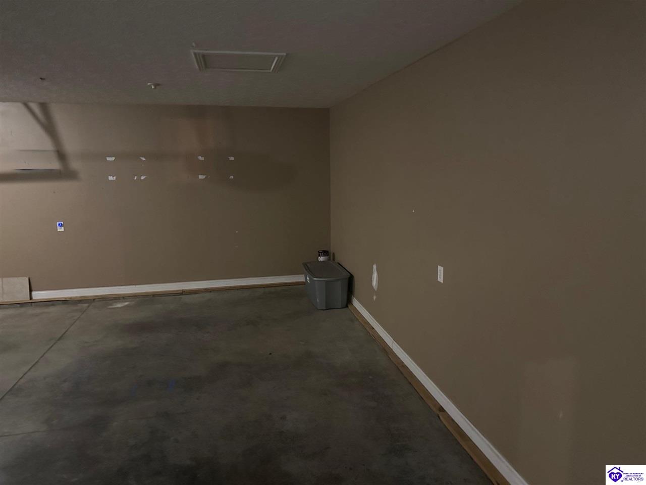 Listing Picture 272 Tumbleweed Court Elizabethtown, KY 42701 MLS HK24001695