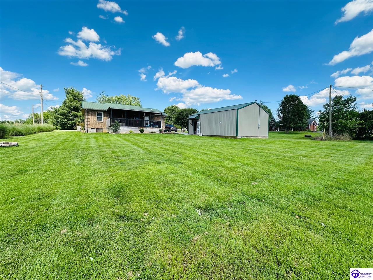 Listing Picture 975 Christerson Lane Campbellsville, KY 42718 MLS HK24001929