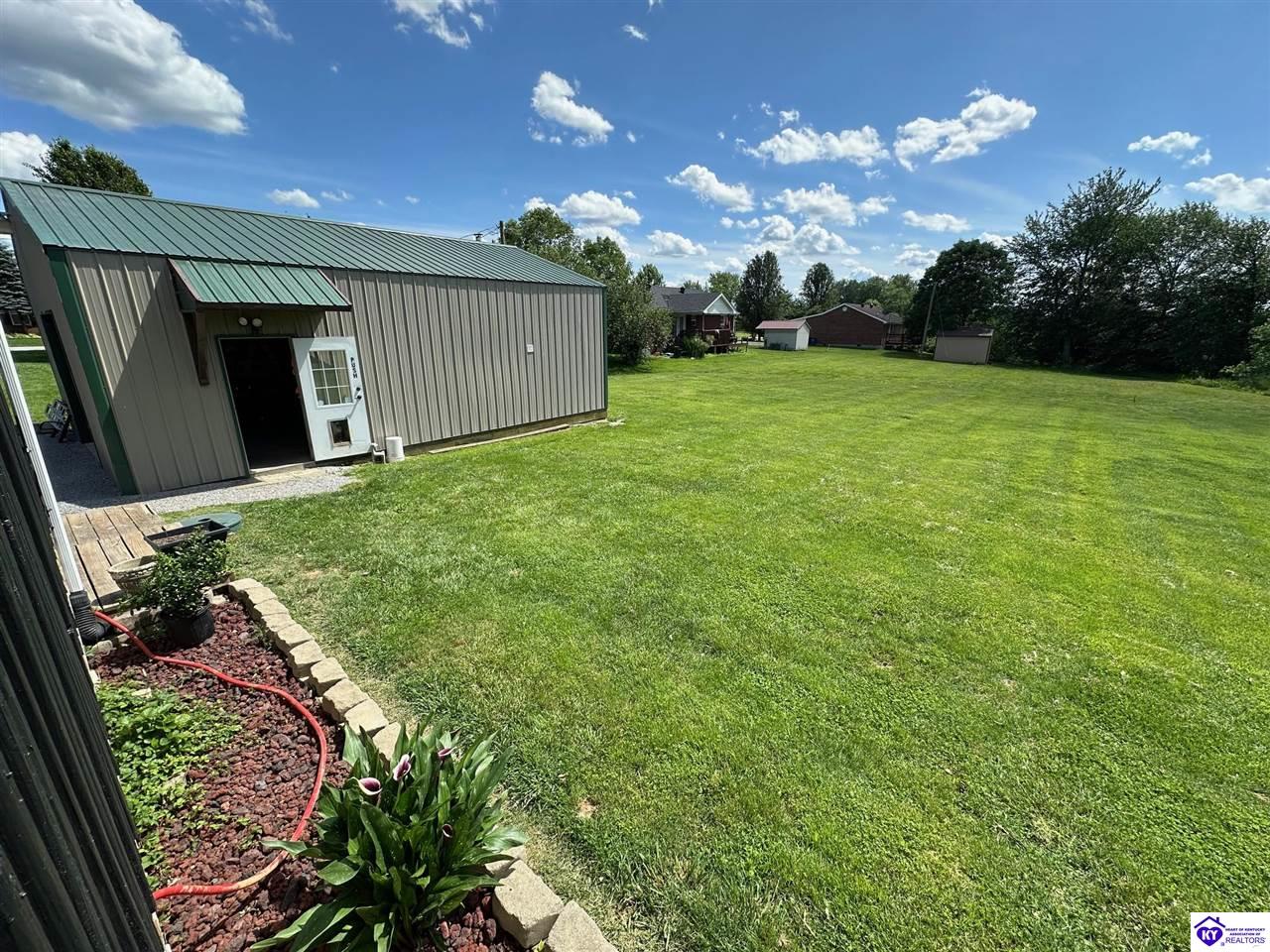 Listing Picture 975 Christerson Lane Campbellsville, KY 42718 MLS HK24001929