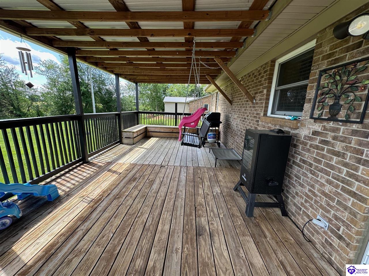 Listing Picture 975 Christerson Lane Campbellsville, KY 42718 MLS HK24001929