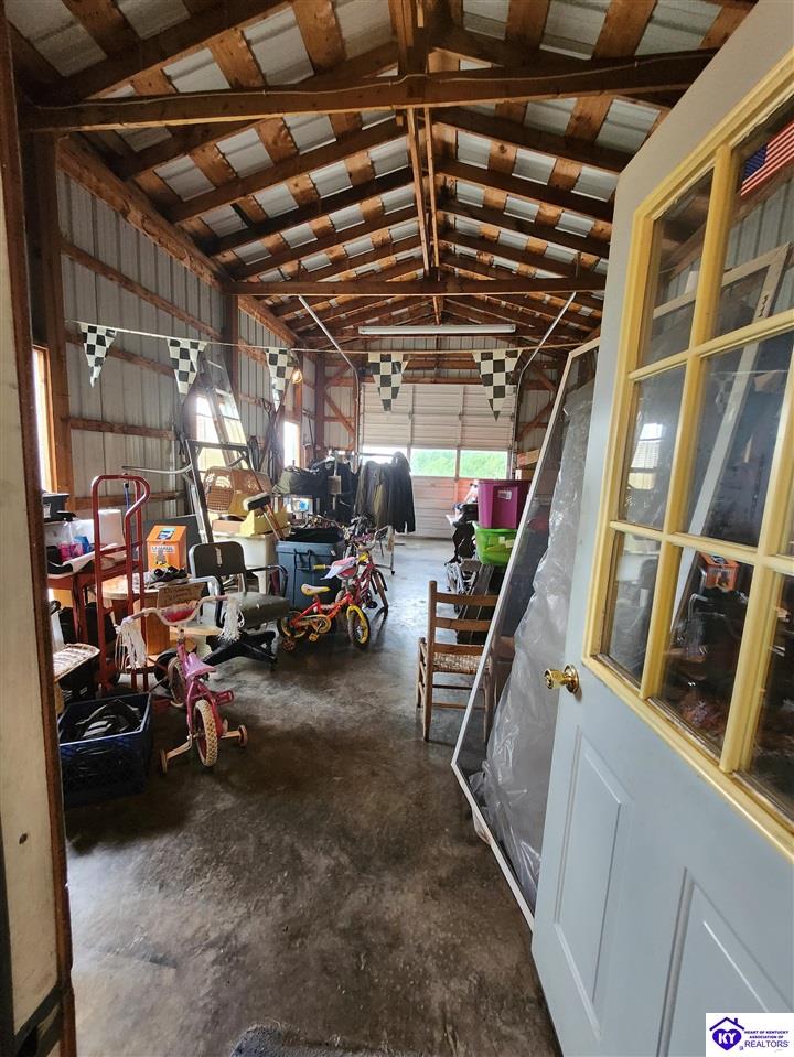 Listing Picture 1517 Main Street Munfordville, KY 42765 MLS HK24002091