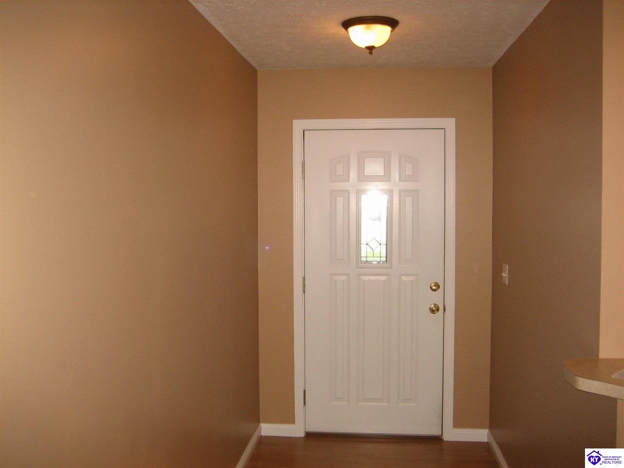 380 Valley View Drive Vine Grove, KY 40175 #1