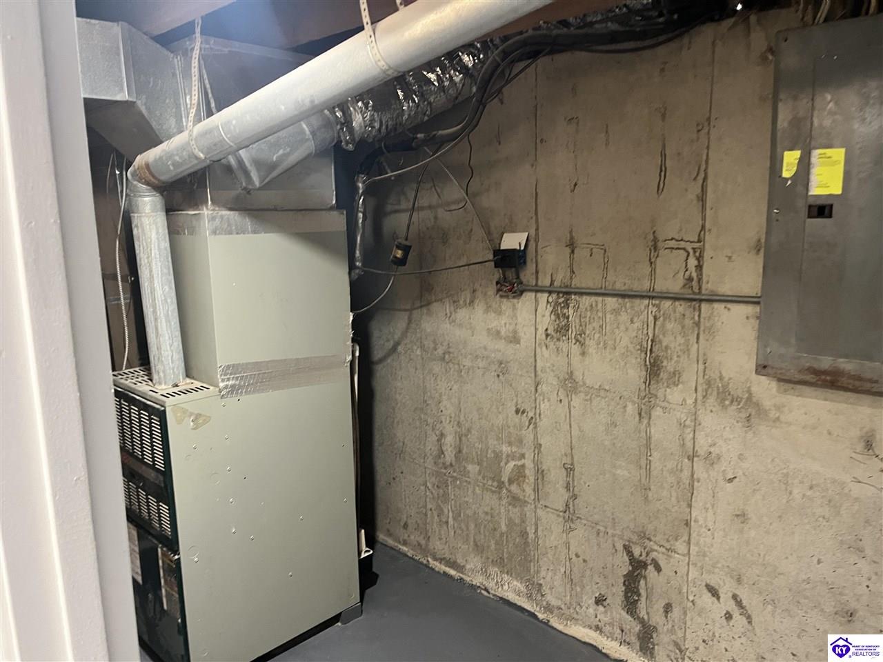 Listing Picture 606 Bush Lane Elizabethtown, KY 42701 MLS HK24002206