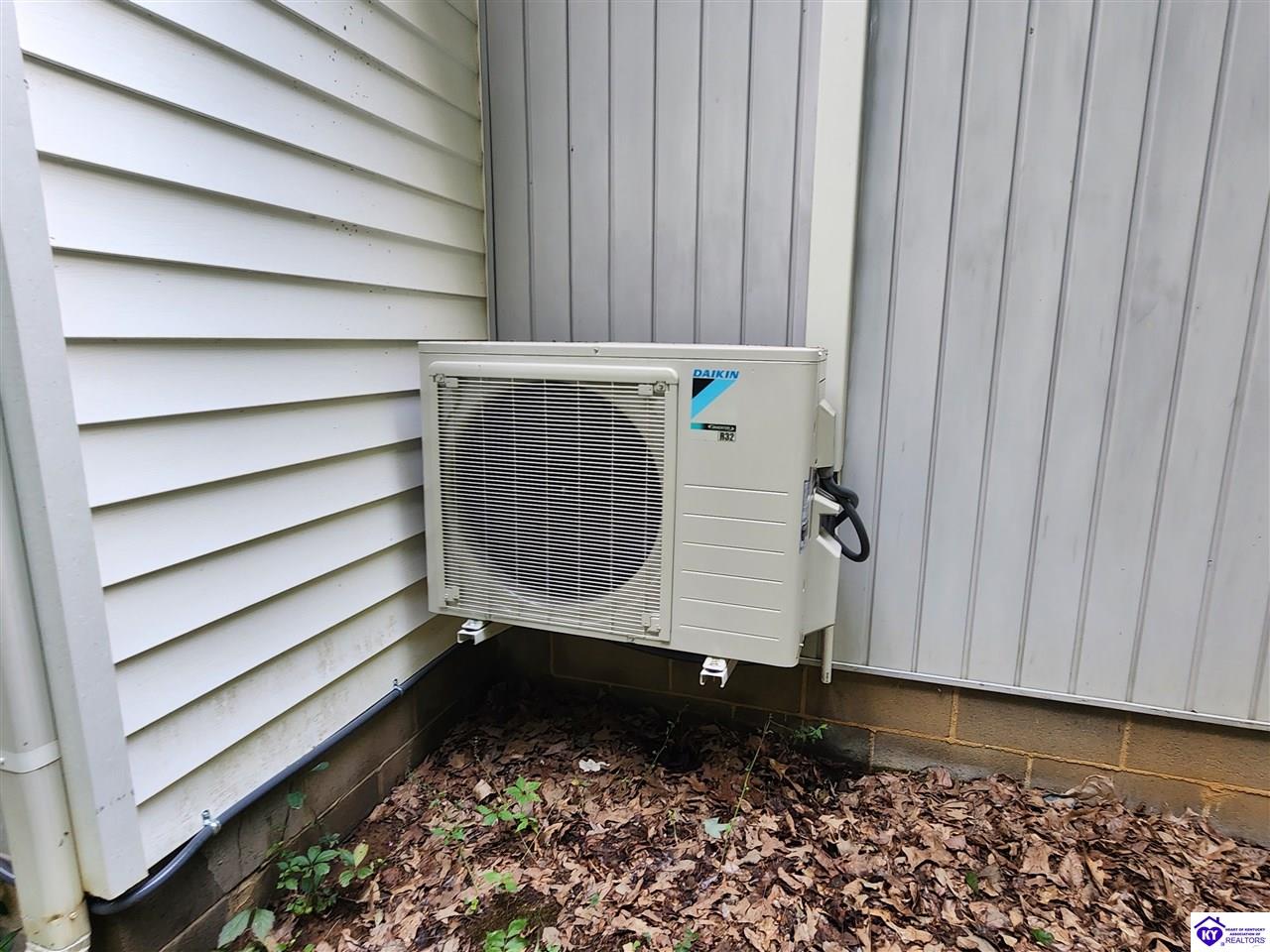 Listing Picture 830 Palmetto Loop Glendale, KY 42740 MLS HK24002324