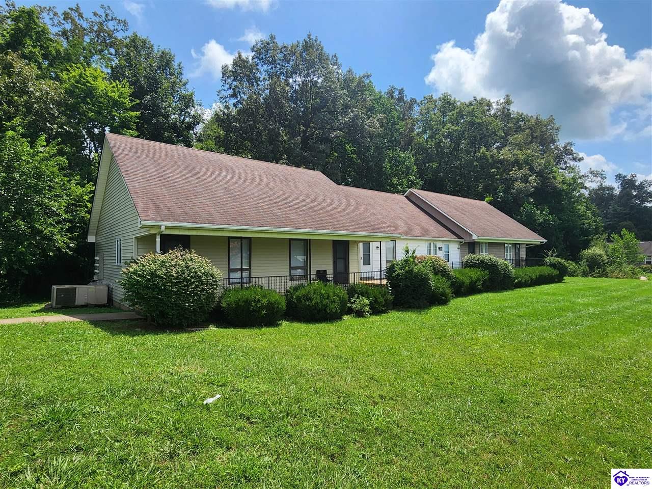 Listing Picture 830 Palmetto Loop Glendale, KY 42740 MLS HK24002324