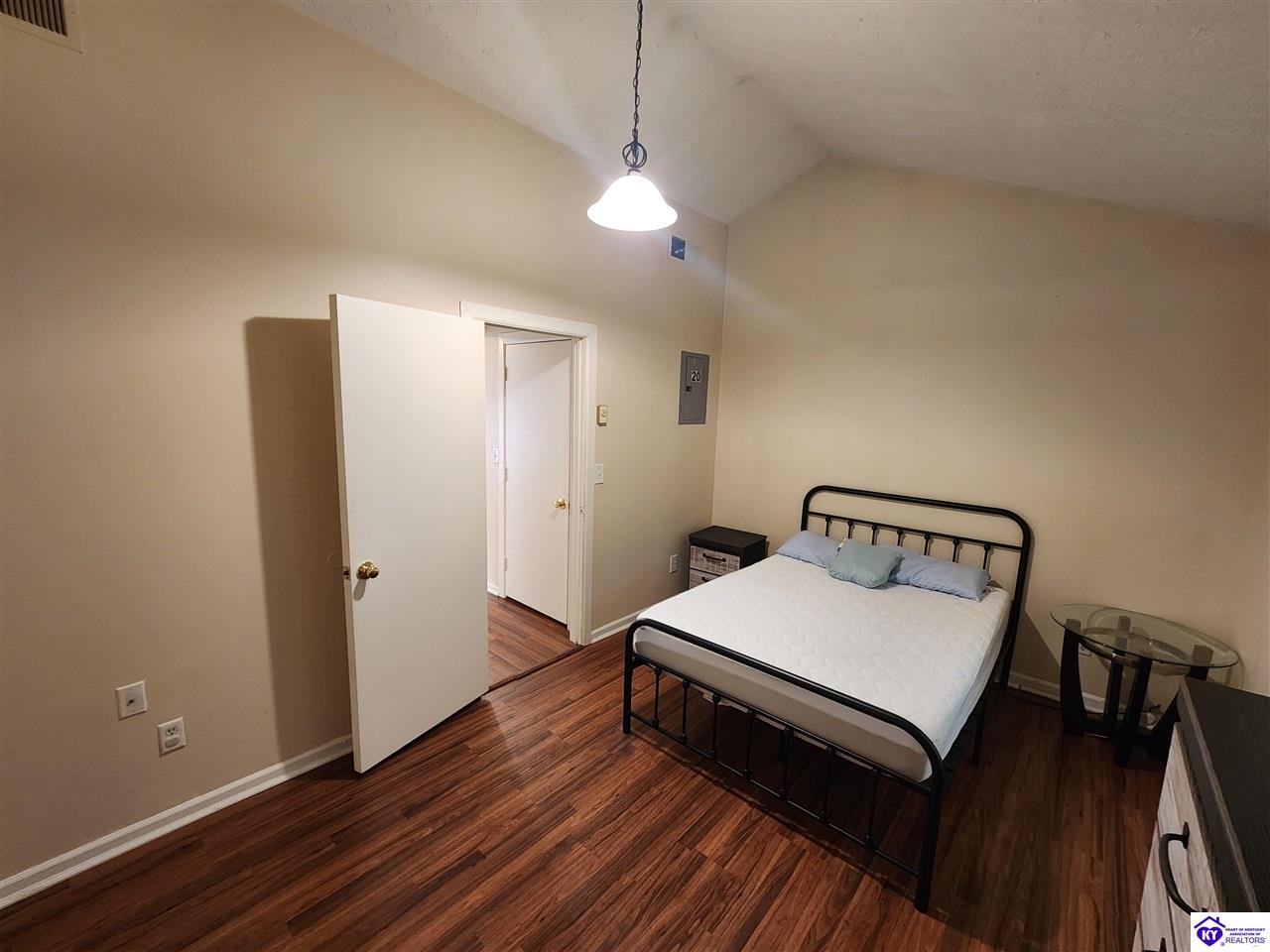 Listing Picture 830 Palmetto Loop Glendale, KY 42740 MLS HK24002324