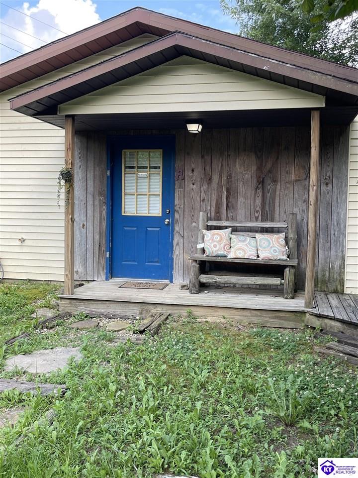 10202 S Highway 259McDaniels, KY 40152