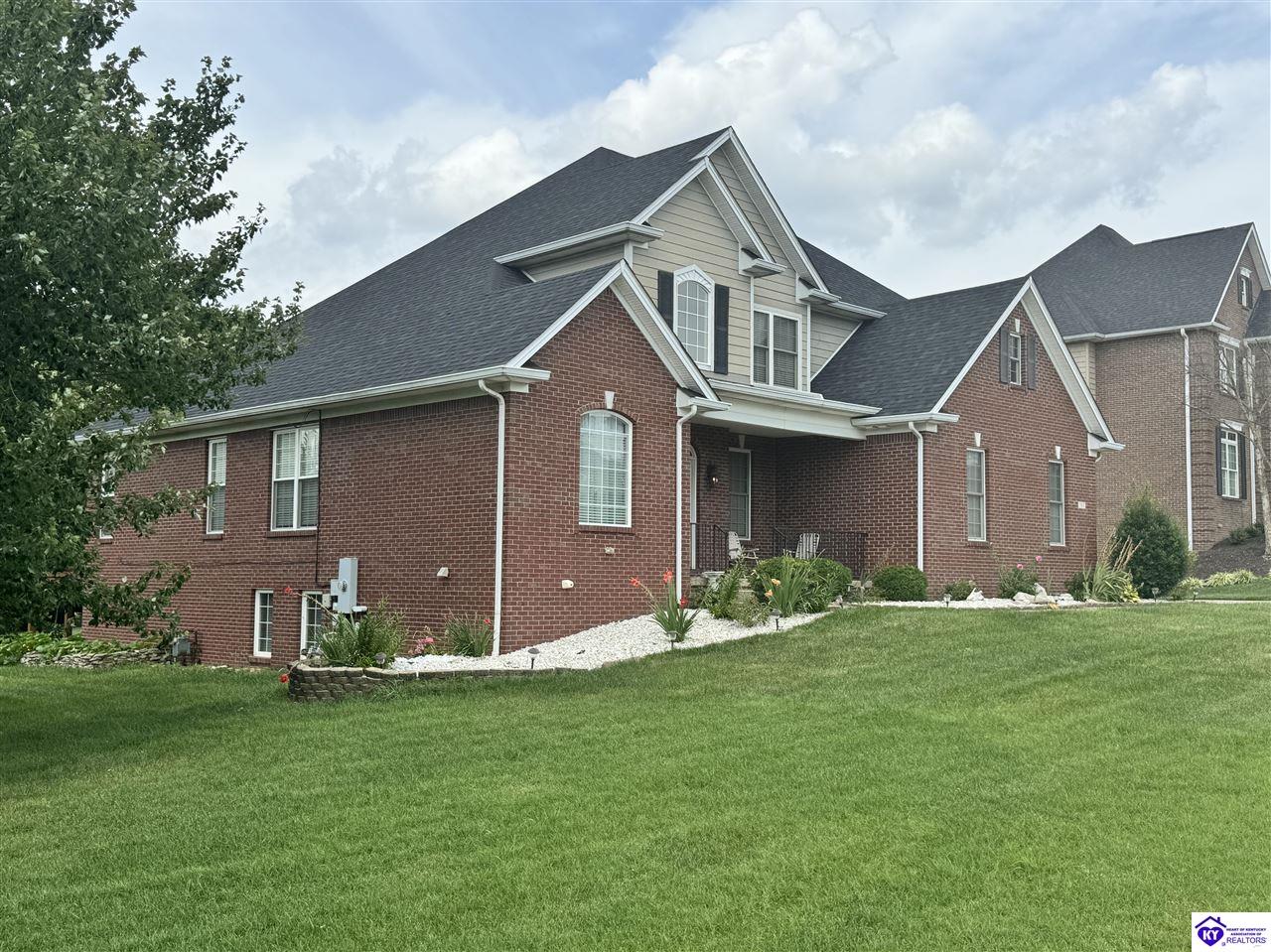 702 Freeman Lake RoadElizabethtown, KY 42701