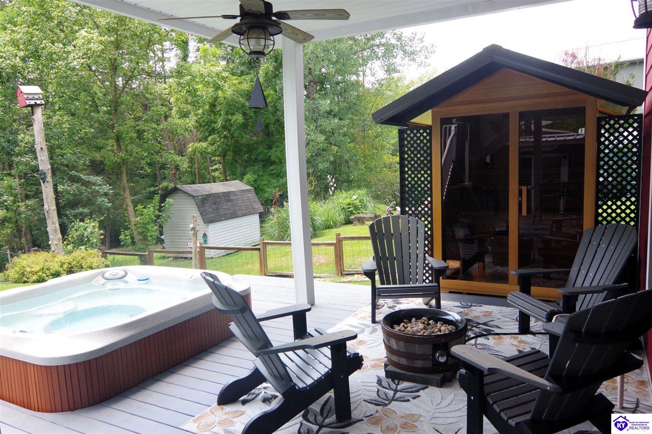 Listing Picture 730 Lakeview Circle Clarkson, KY 42726 MLS HK24002572