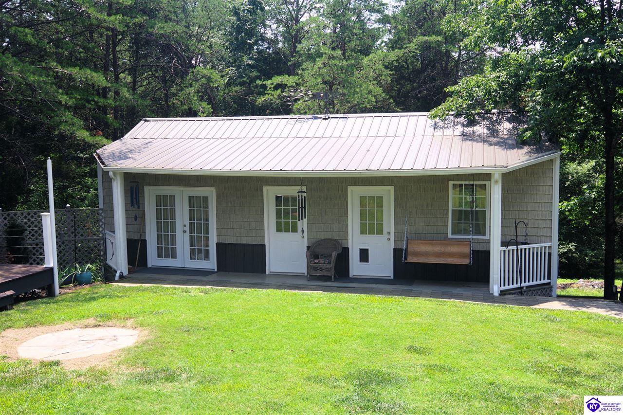 Listing Picture 730 Lakeview Circle Clarkson, KY 42726 MLS HK24002572