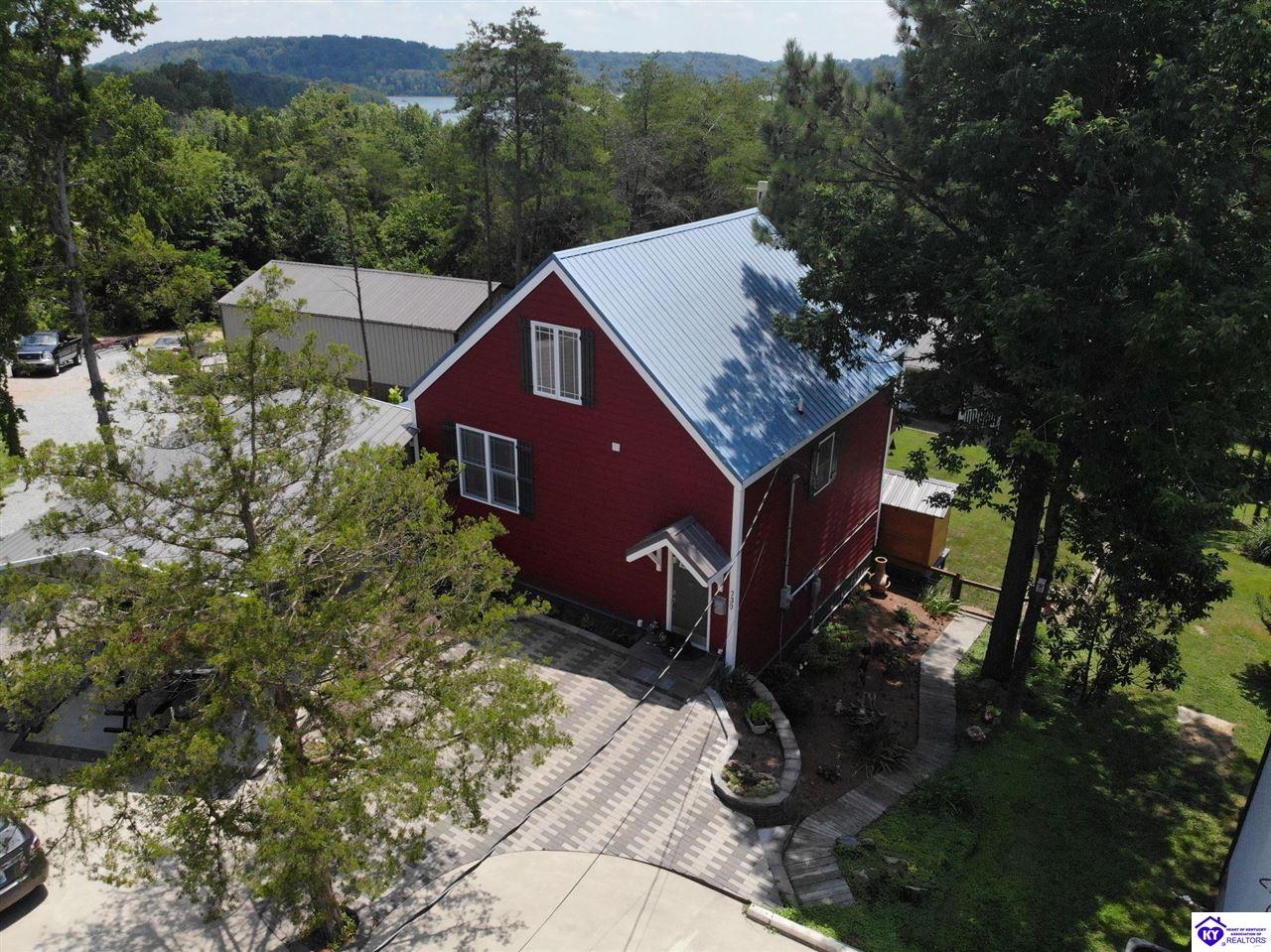 Listing Picture 730 Lakeview Circle Clarkson, KY 42726 MLS HK24002572