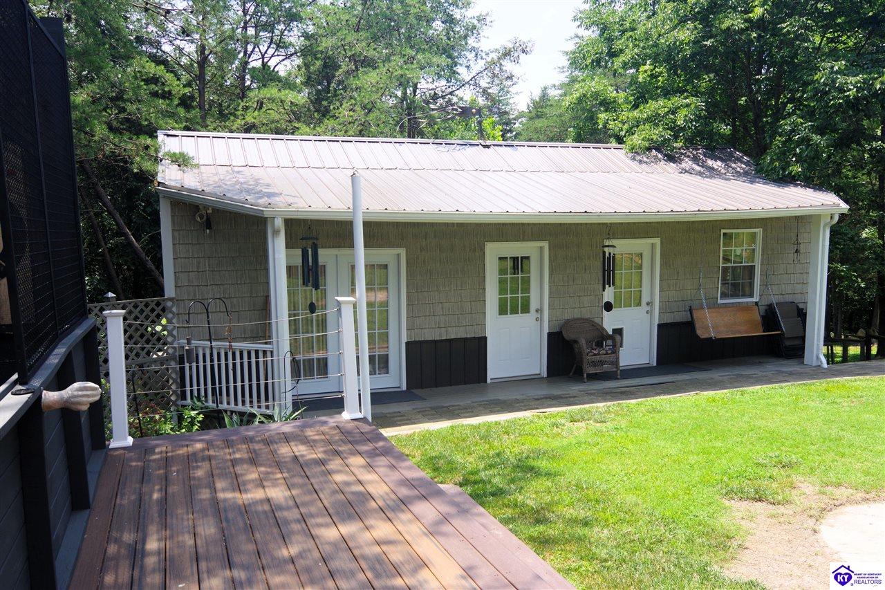 Listing Picture 730 Lakeview Circle Clarkson, KY 42726 MLS HK24002572