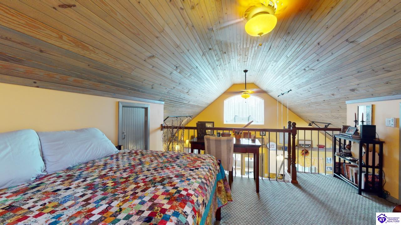 Listing Picture 730 Lakeview Circle Clarkson, KY 42726 MLS HK24002572