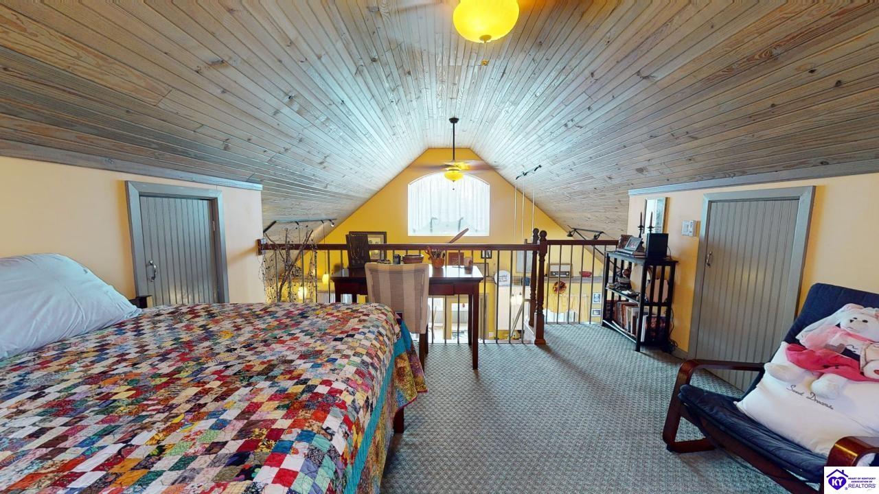 Listing Picture 730 Lakeview Circle Clarkson, KY 42726 MLS HK24002572