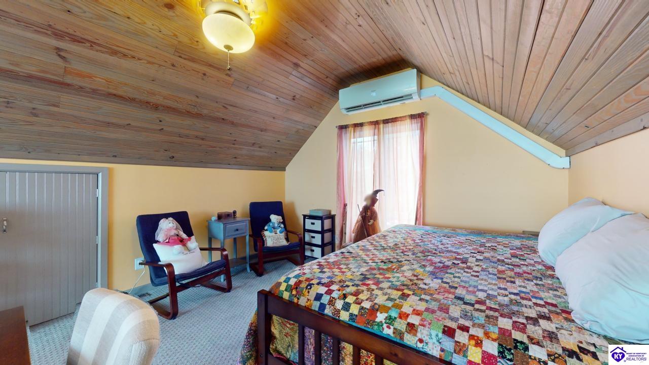 Listing Picture 730 Lakeview Circle Clarkson, KY 42726 MLS HK24002572