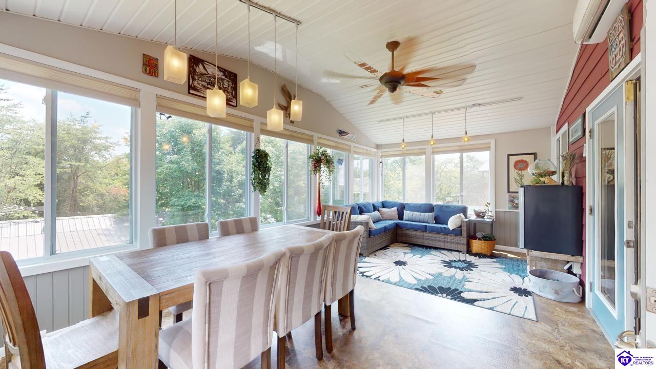 Listing Picture 730 Lakeview Circle Clarkson, KY 42726 MLS HK24002572