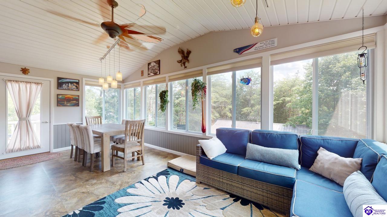 Listing Picture 730 Lakeview Circle Clarkson, KY 42726 MLS HK24002572