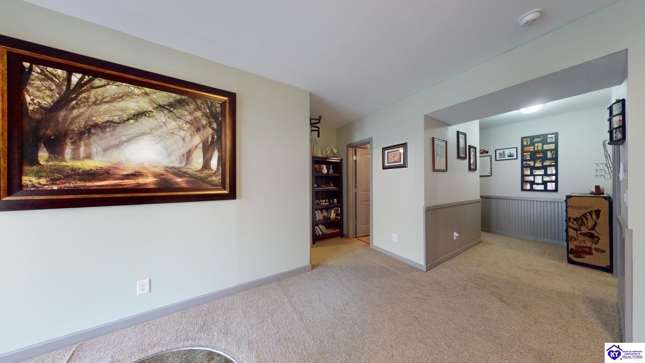 Listing Picture 730 Lakeview Circle Clarkson, KY 42726 MLS HK24002572