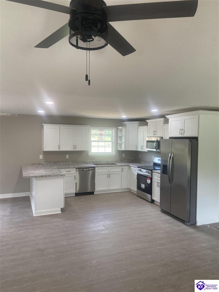 Listing Picture 409 Wakefield Drive Elizabethtown, KY 42701 MLS HK24002633