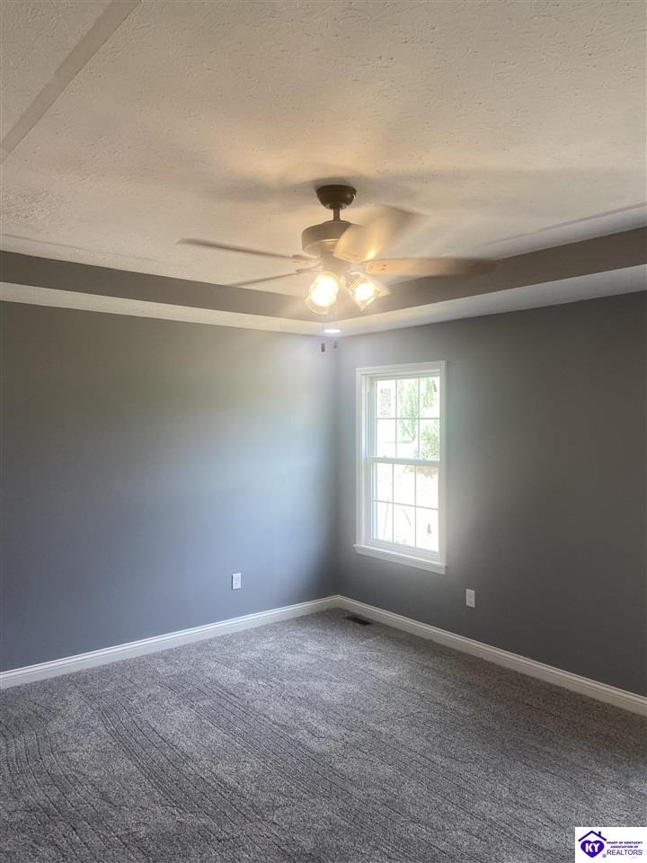 Listing Picture 409 Wakefield Drive Elizabethtown, KY 42701 MLS HK24002633