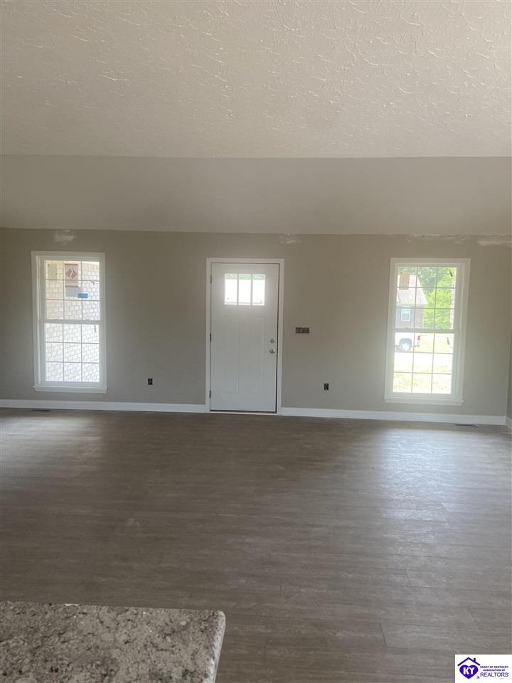 Listing Picture 409 Wakefield Drive Elizabethtown, KY 42701 MLS HK24002633