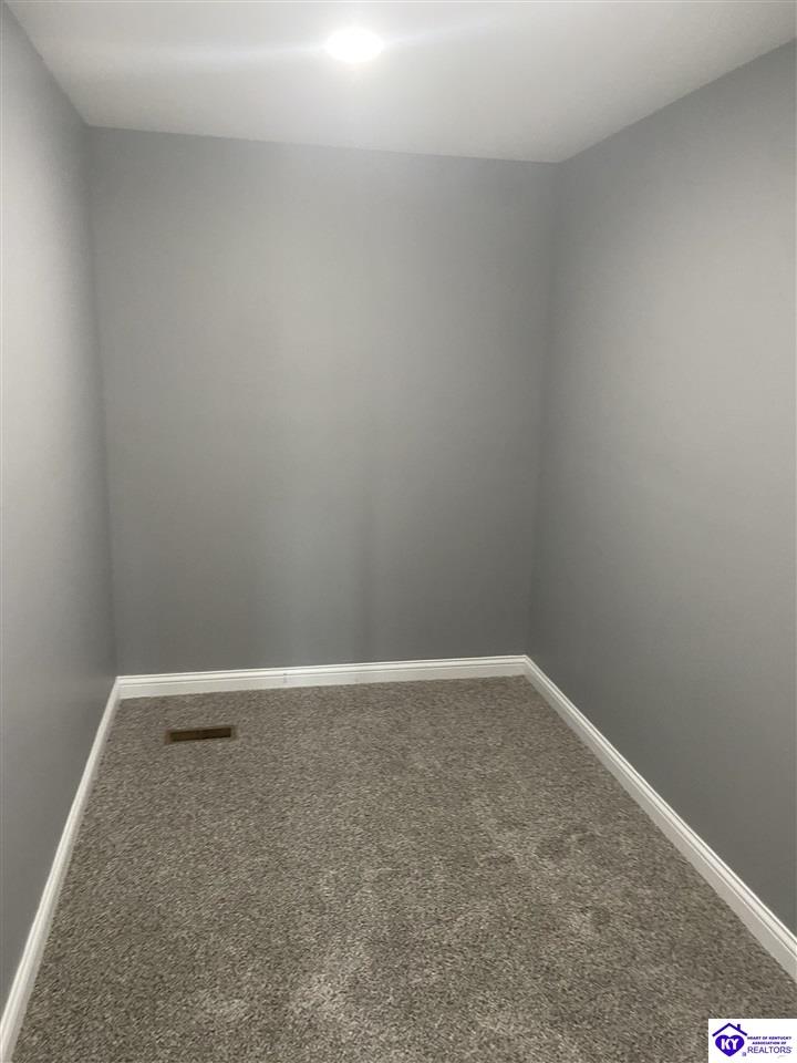 Listing Picture 50 SW Leesville Court Elizabethtown, KY 42701 MLS HK24002635