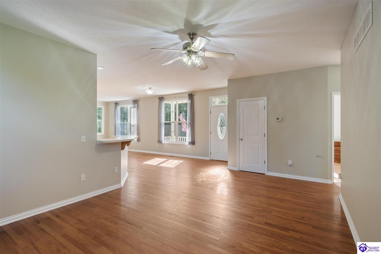 Listing Picture 75 Tiffany Avenue Buffalo, KY 42716 MLS HK24002641