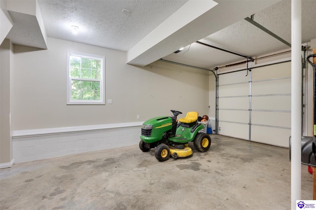 Listing Picture 75 Tiffany Avenue Buffalo, KY 42716 MLS HK24002641