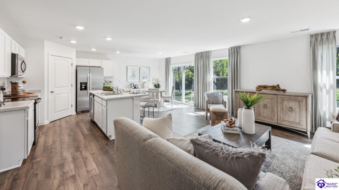 Listing Picture 109 Lehigh Ct Elizabethtown, KY 42701 MLS HK24002679