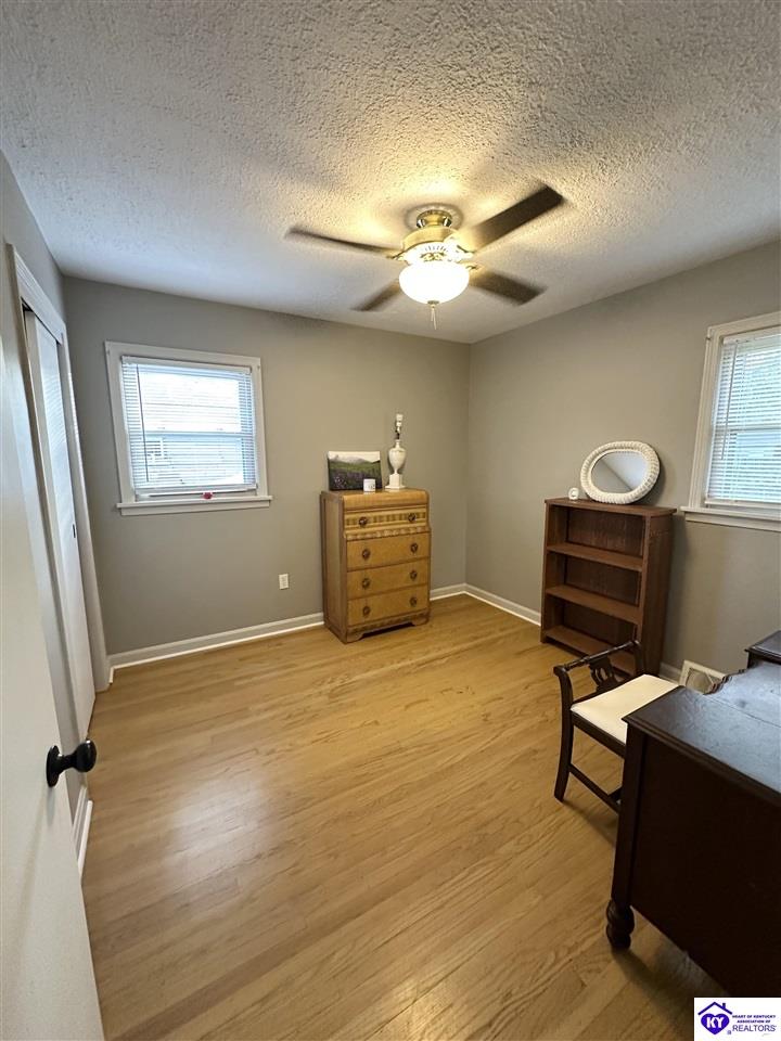 Listing Picture 8018 N Blake Lane Louisville, KY 40258 MLS HK24002691